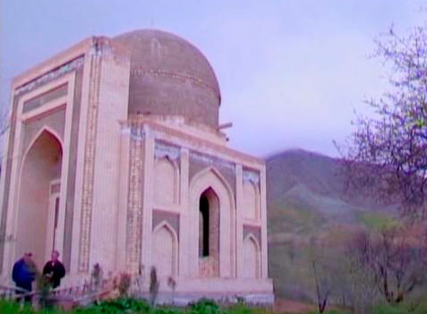 http://n.ziyouz.com/images/sufi_olloyor.jpg
