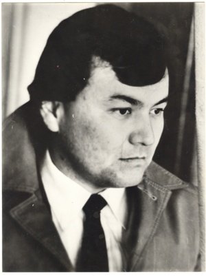 http://n.ziyouz.com/images/ravshan-fayz.jpg